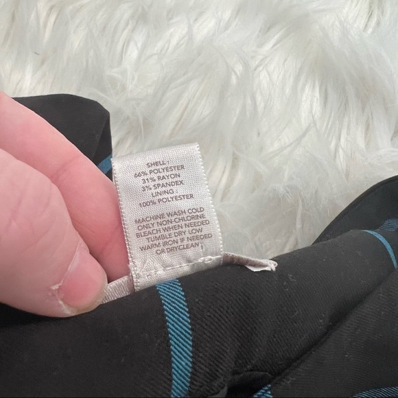 Loft A-Line Shift Skirt Black Teal Window Pane Plaid - Picture 9 of 9